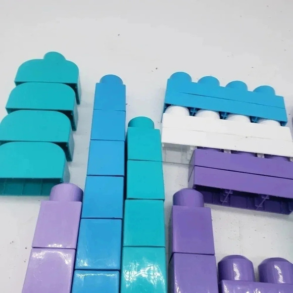 Mega Bloks First Builders Kids Building Blocks Lot of 79+ Pieces Multicolor Toys - Picture 4 of 16